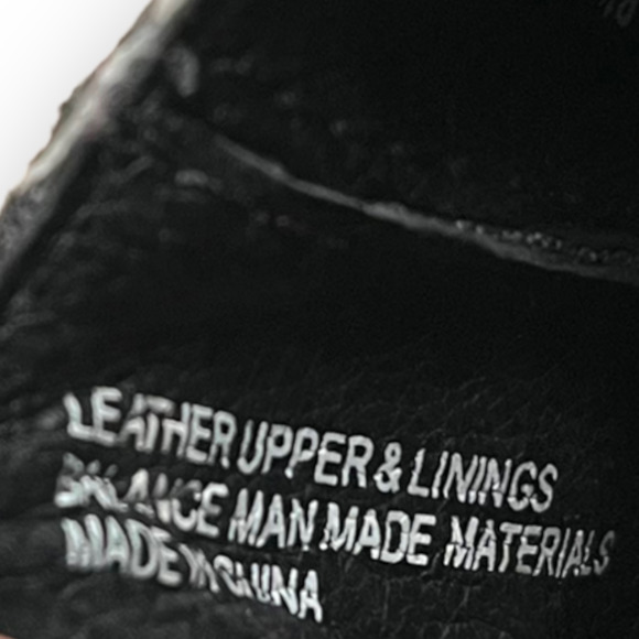 Born Black Leather Studded Western Ankle Boots Women's Size 8.5 - Picture 9 of 10